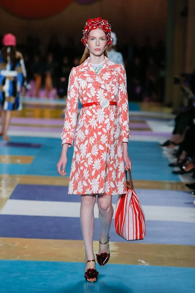 Look 42